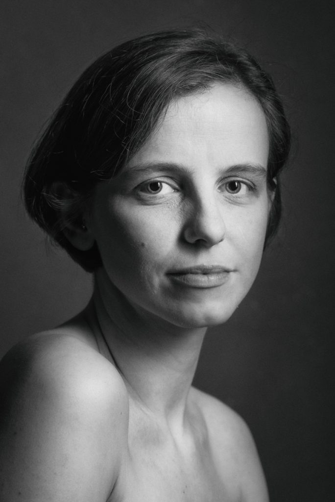 portrait-woman-cpbild-foto-christoph pluennecke-2020-melina-gallus-11