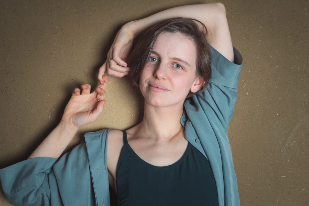 portrait-woman-cpbild-foto-christoph pluennecke-2020-melina-gallus-5