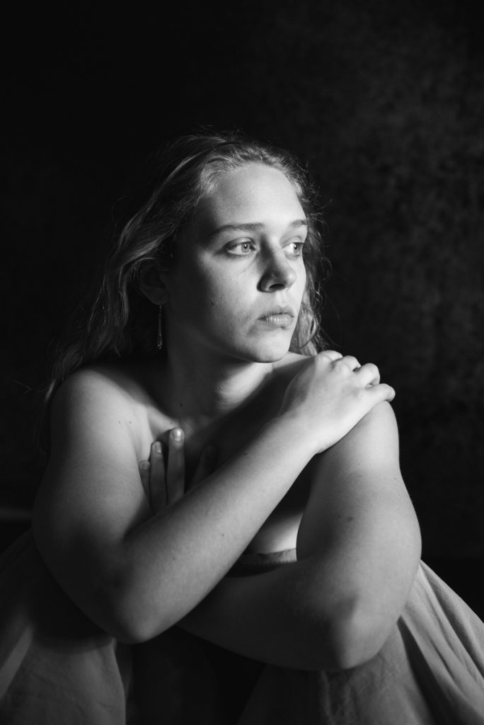 portrait-woman-cpbild-foto-christoph pluennecke-2021-2-fatou-rogalski-3