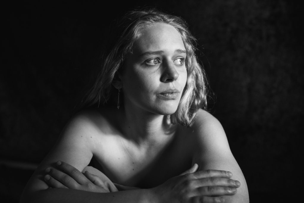 portrait-woman-cpbild-foto-christoph pluennecke-2021-2-fatou-rogalski-5