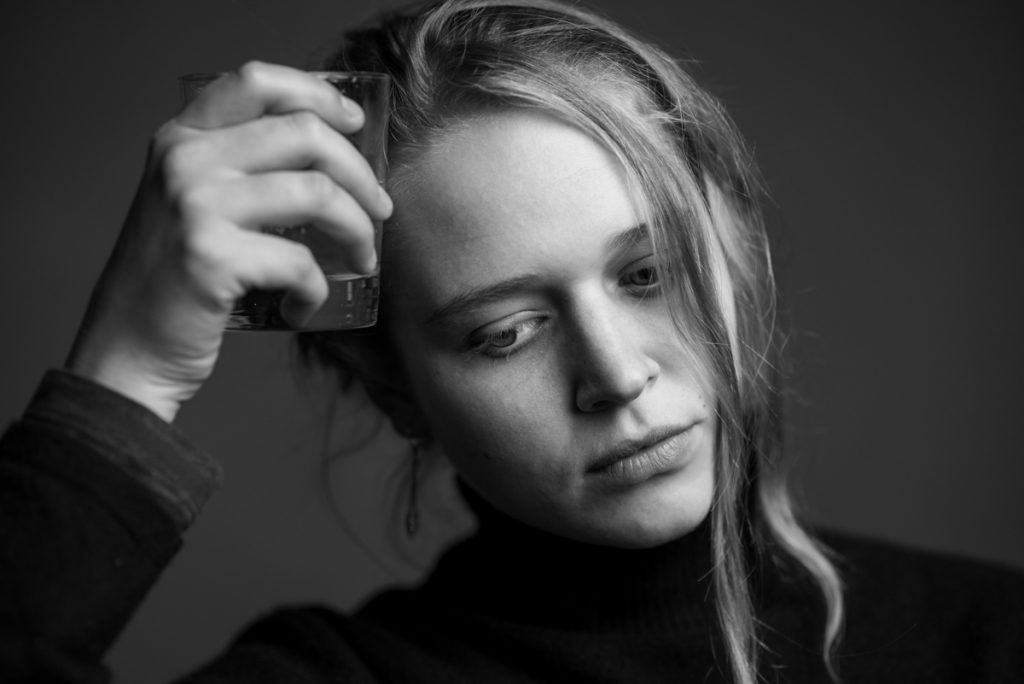 portrait-woman-cpbild-foto-christoph pluennecke-2021-fatou-rogalski-4