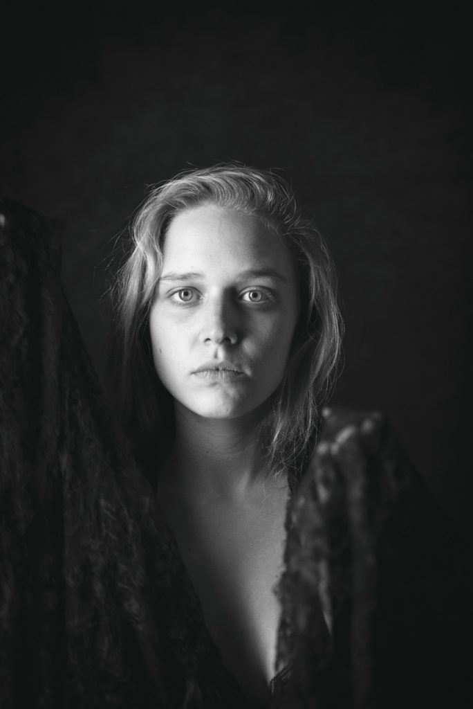 portrait-woman-cpbild-foto-christoph pluennecke-2022-2-fatou-rogalski-12