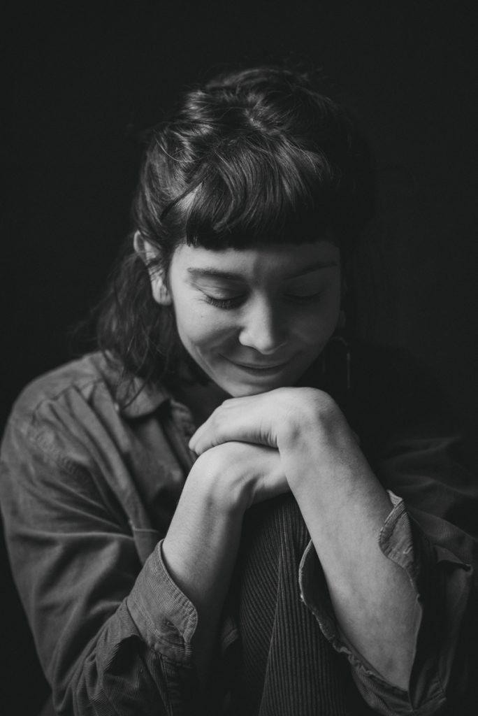 portrait-woman-cpbild-foto-christoph pluennecke-louise lazos-17