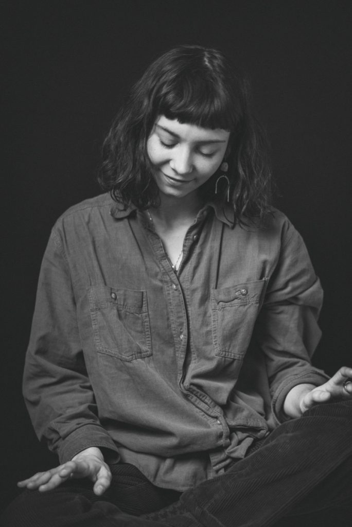 portrait-woman-cpbild-foto-christoph pluennecke-louise lazos-7