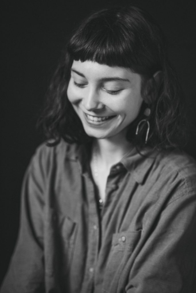 portrait-woman-cpbild-foto-christoph pluennecke-louise lazos-8