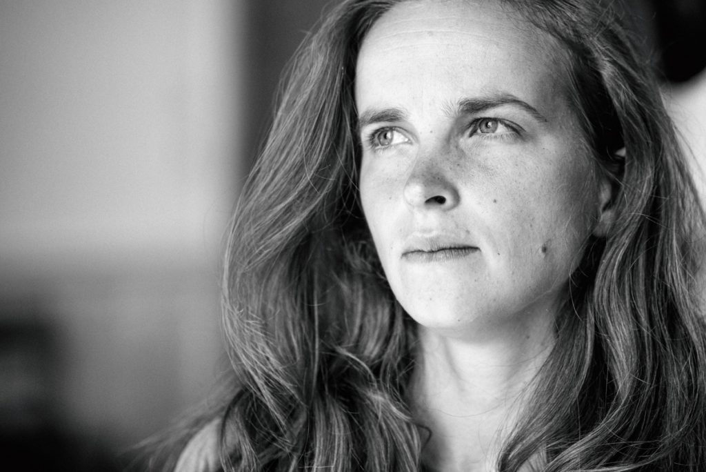 portrait-woman-cpbild-foto-christoph pluennecke-minu vogel-12