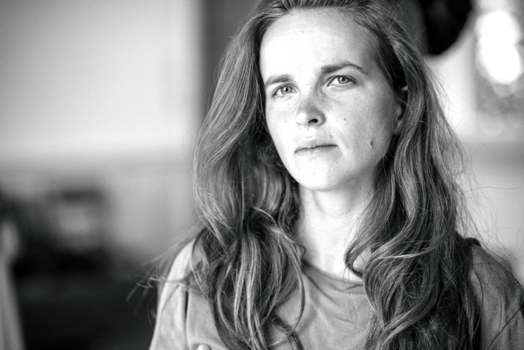 portrait-woman-cpbild-foto-christoph pluennecke-minu vogel-13