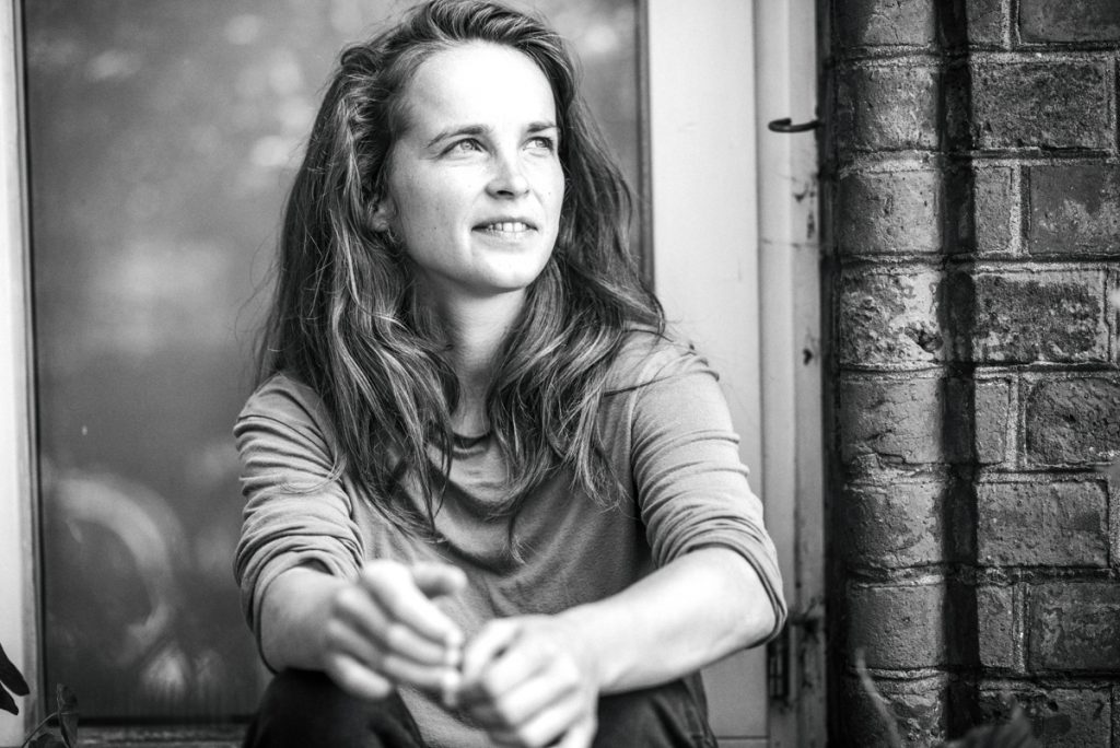 portrait-woman-cpbild-foto-christoph pluennecke-minu vogel-19