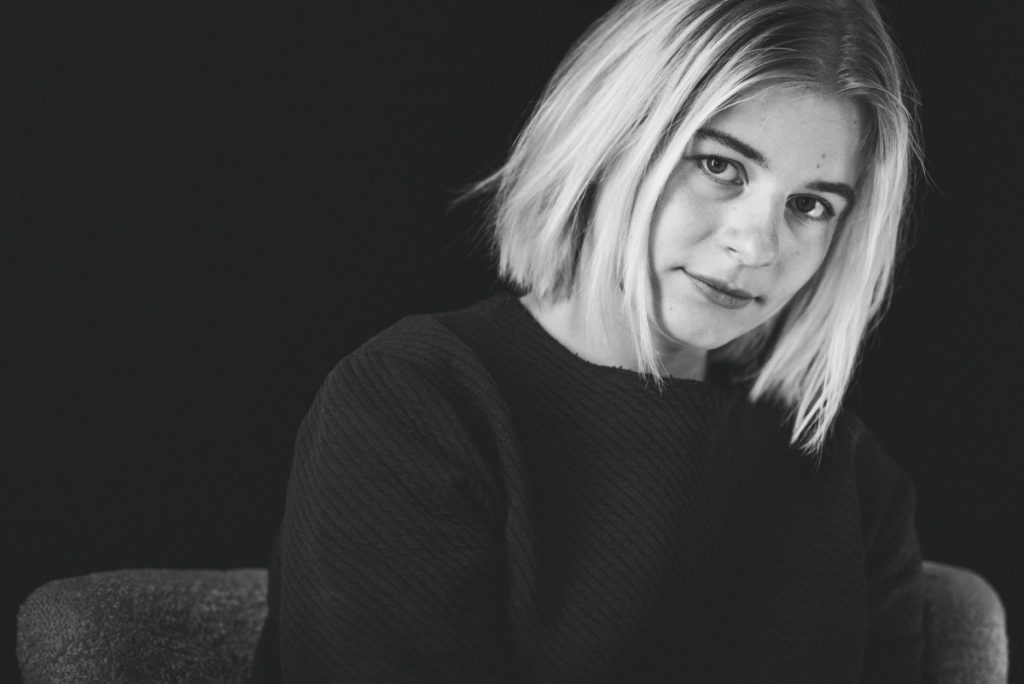 portrait-woman-cpbild-foto-christoph pluennecke-stevie heyer-16