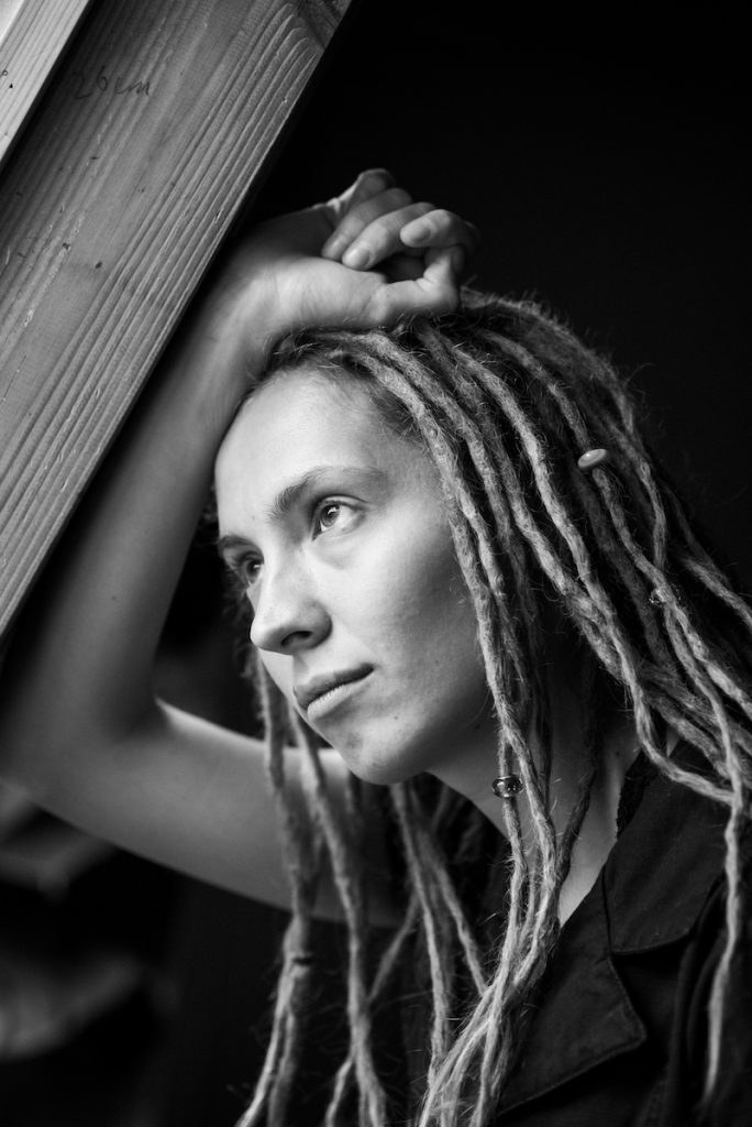 portrait-woman-cpbild-foto-photo-christoph pluennecke-carlotta Pöschel-6