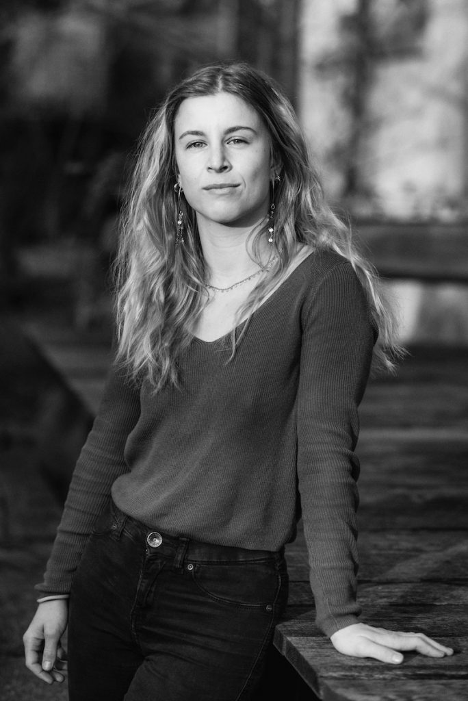 portrait-woman-cpbild-foto-photo-christoph pluennecke-lilly dressel-1